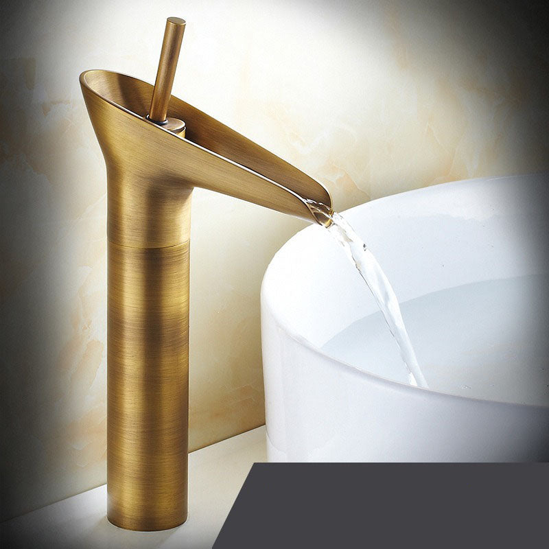 Antieke Badkamer Wastafelkraan met Watervaluitloop 5
