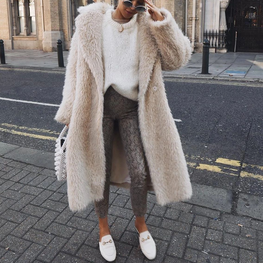 Dames Mid-Length Jacket van Faux Fur met Oversized Pasvorm 0