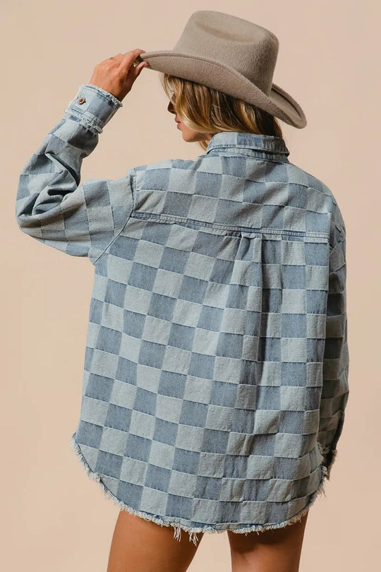 Dames Oversized Denim Blouse met Gerafelde Randen 2