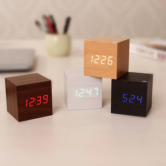 Digitale Klok Modern Minimalistisch voor Thuiskantoor en Werkruimte 1