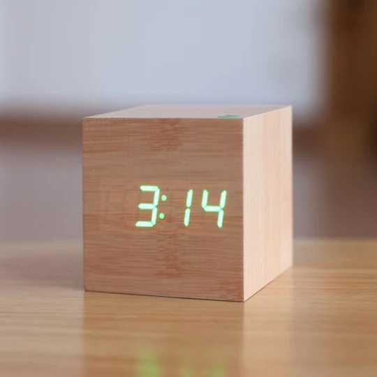 Digitale Klok Modern Minimalistisch voor Thuiskantoor en Werkruimte 3