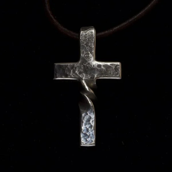 Handgemaakte Kruis Ketting Uniek Ontwerp voor Dames 2