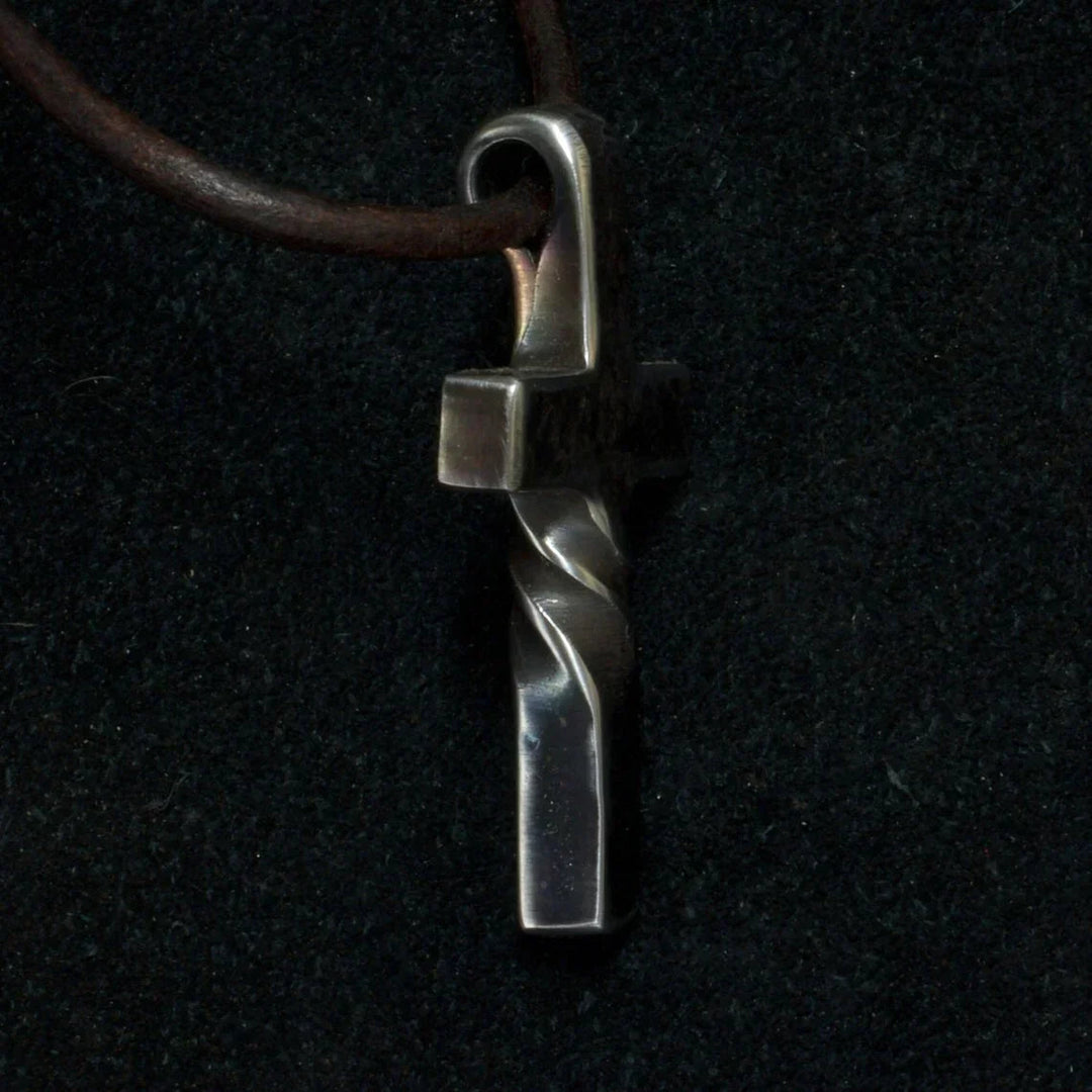 Handgemaakte Kruis Ketting Uniek Ontwerp voor Dames 3