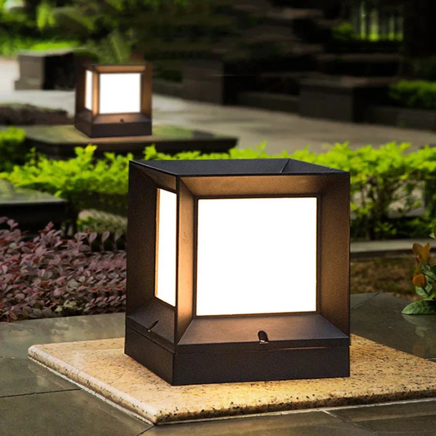 Moderne LED-buitenvloerlamp voor Tuin en Oprit 3