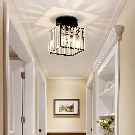 Moderne Plafondlamp met Kristallen Accenten 3