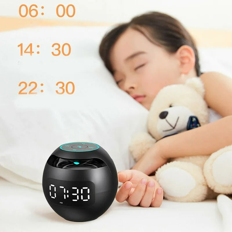 Multifunctionele Bluetooth Luidsprekerklok Met LED Nachtlampje 5
