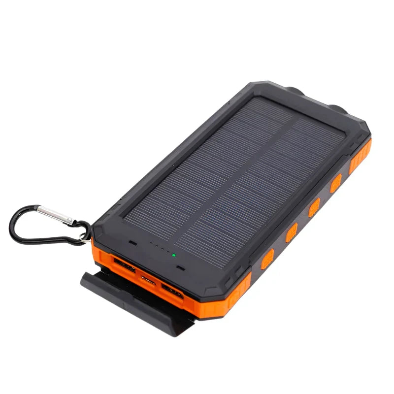 Powerbank met Zonne-energie en Zaklamp 3