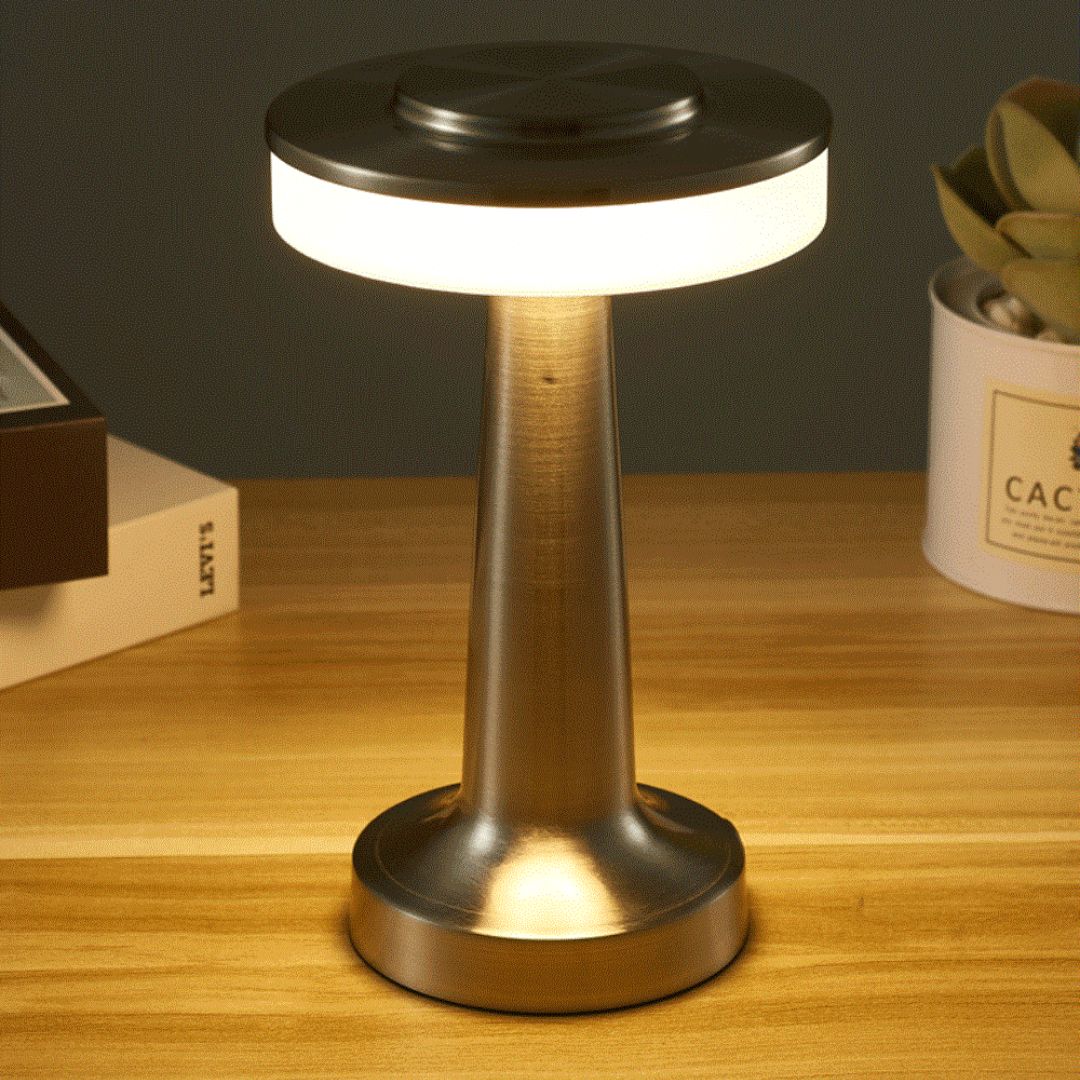 Retro Oplaadbare Tafellamp voor Thuis en Commercieel Gebruik Dimmable 4