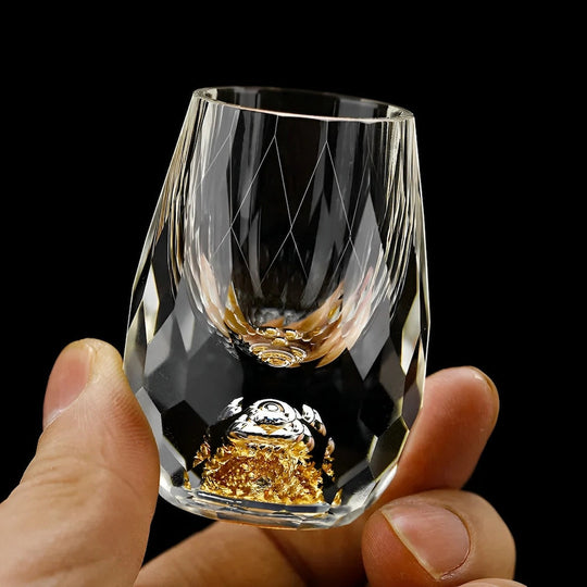 Set van 2 Handgemaakte Kristallen Glazen met Goudvlokken voor Whisky en Cognac 0