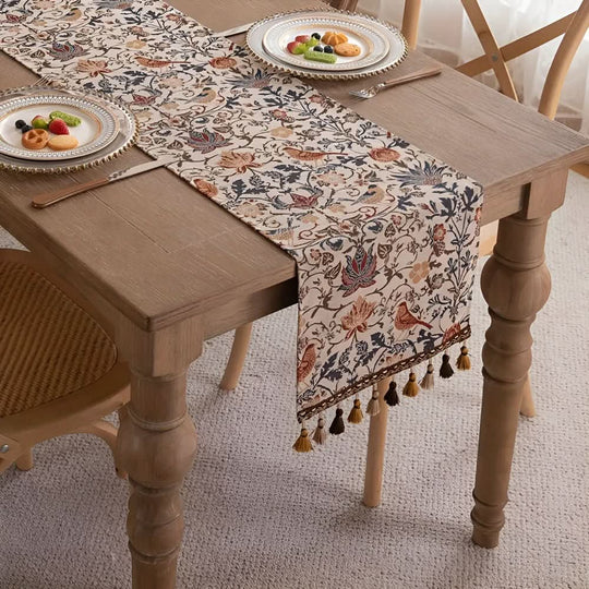 Tafelloper met Bloemen- en Vogelmotief 2