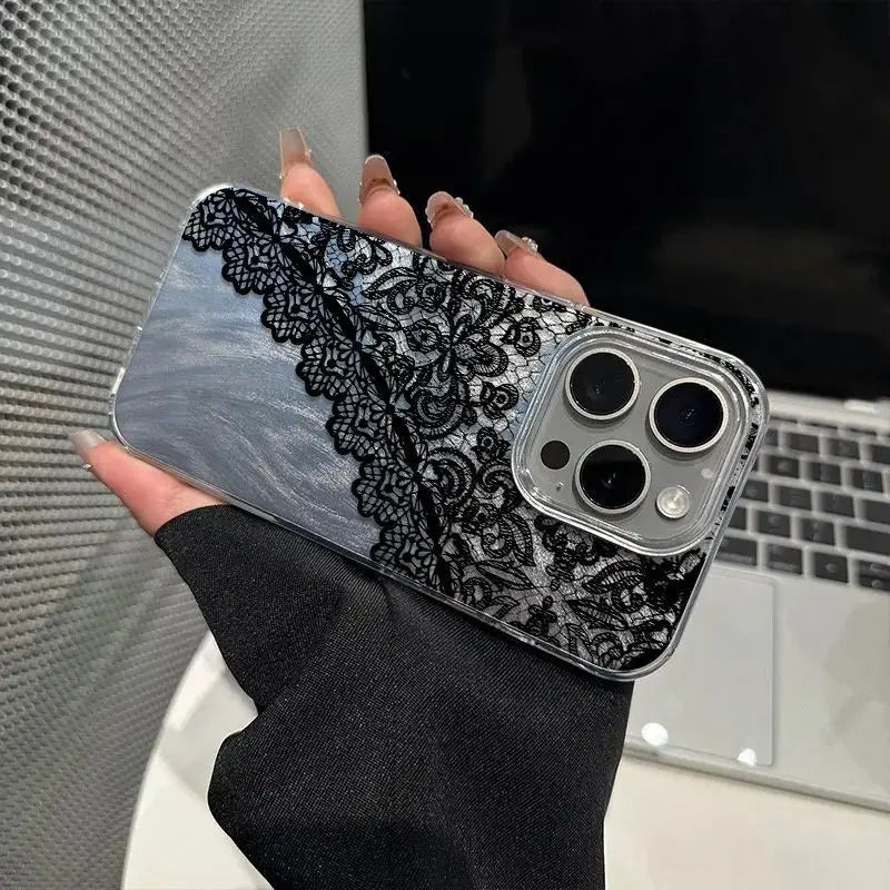 Telefoonhoesje iPhone 13 Met Uniek Kantontwerp voor Stijlvolle Bescherming 4