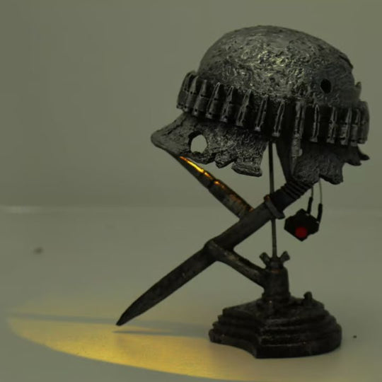 Vintage Tafellamp Helm Stijl 7