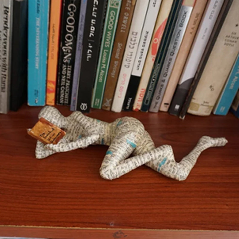 Vrouwenbeeld Ornament Lezend voor Thuisdecoratie 8