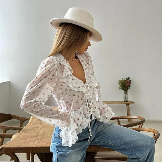Damesblouse met V-hals en chiffon stijl print