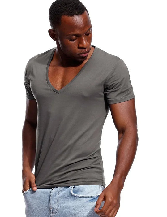 Heren T-shirt met diepe V-hals