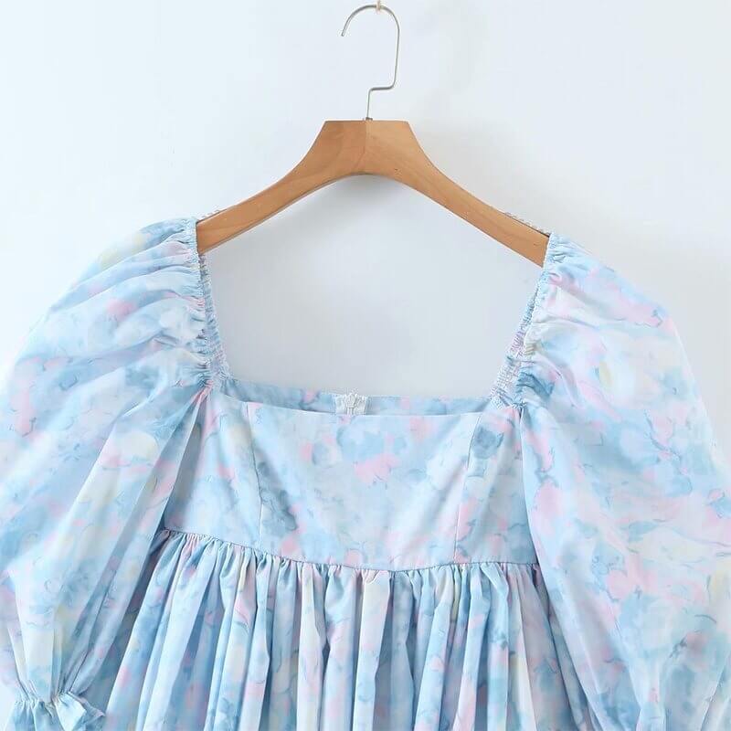 Mini jurk met pofmouwtjes
