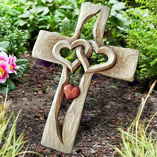 Verstrengelde Harten | Gesneden Houten Kruis Belleza