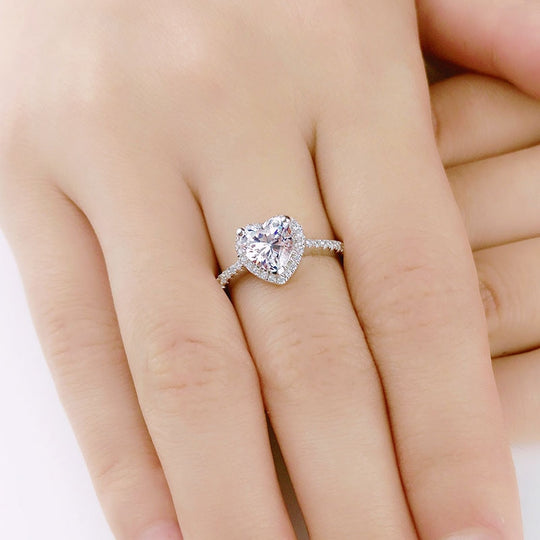 Hart Cubic Zirconia Ring Belleza