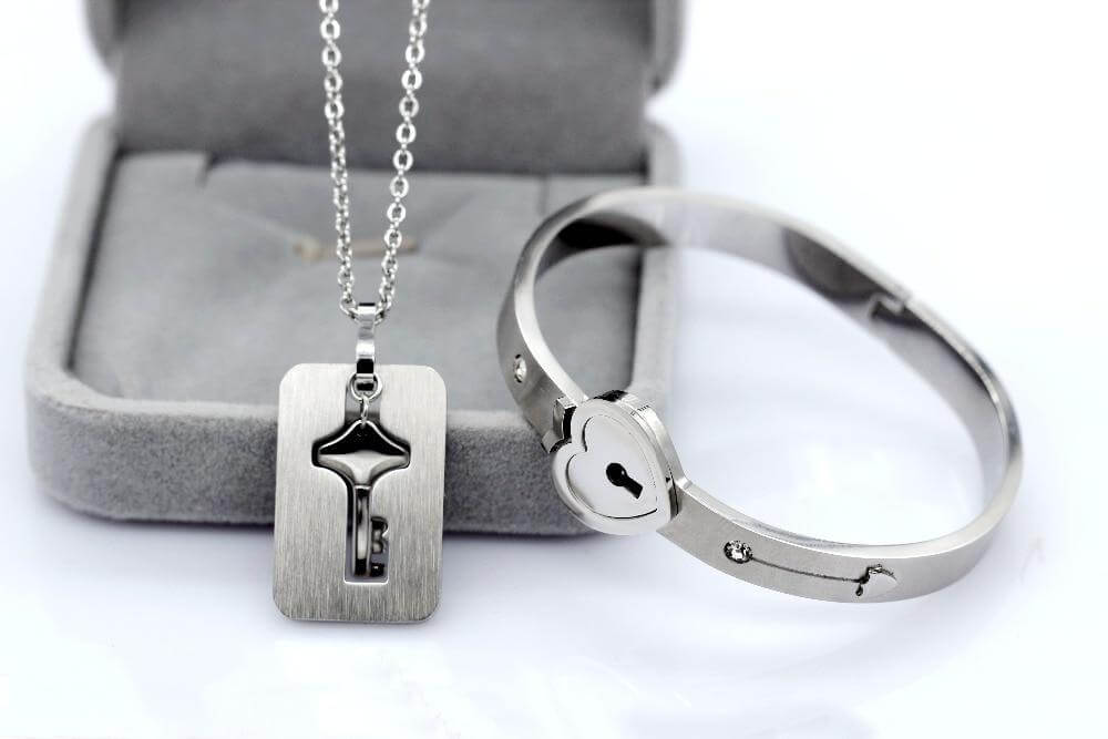 "JE BENT DE SLEUTEL NAAR MIJN HART" Armband + Ketting Set Belleza
